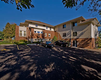 Courtyard View at Fullers Woods Apartments, Madison, 53704