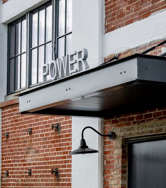 Entrance at Conwood Flats Apartment Homes, Tennessee