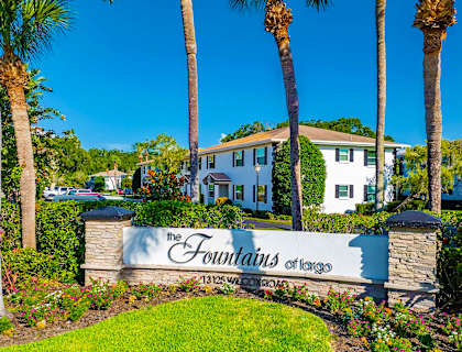 Property Entrance at Fountains of Largo