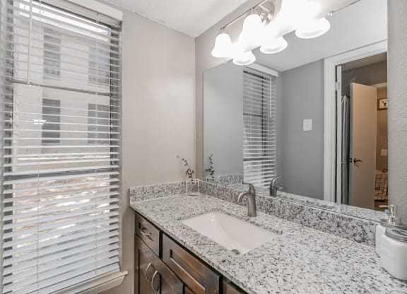 Platinum upgrade bath