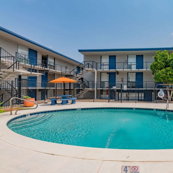 Pool at Mark at 87 Apartments, Mesa