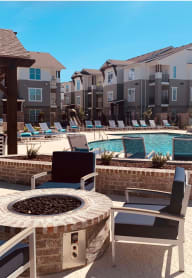 Silver Oaks Pool and Fire Pit
