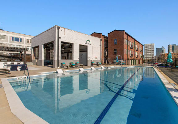 Swimming pool at Smith and Porter Apartments