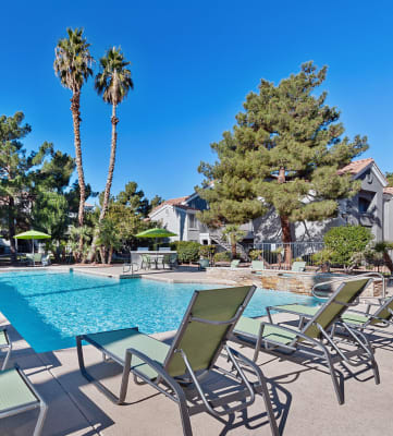 Swimming pool at Verraso apartments in Las Vegas, NV