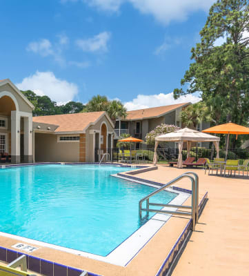 Pool and sundeck at The Vue At Baymeadows in Jacksonville, FL