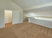 Thumbnail 21 of 25 - Taymil Yarmouth Pointe Loft