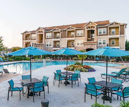 Outdoor pool at POINTE AT GREENVILLE APARTMENTS, GREENVILLE, SC, 29611