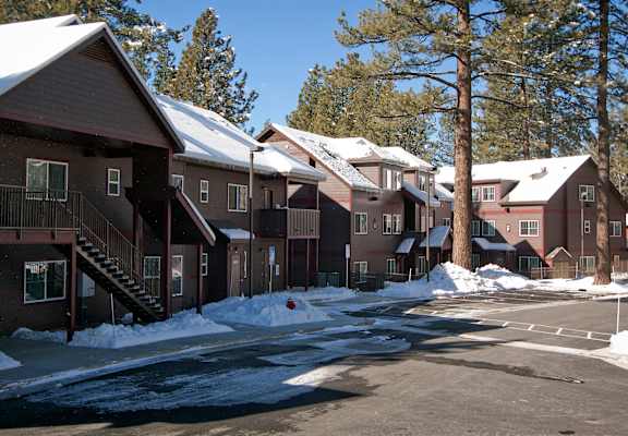 Aspens at South Lake exterior