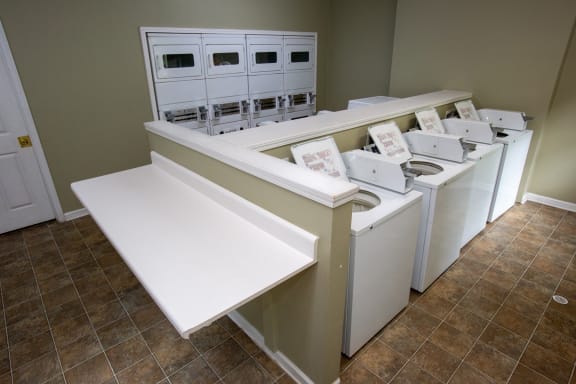 Walton Ridenour Laundry Facility