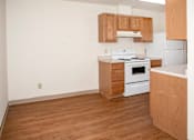 Thumbnail 9 of 14 - Raspberry Ridge Apartments Hopkins MN