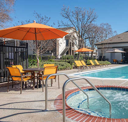 Hot Tub And Pool at Stoneridge Apartments, California