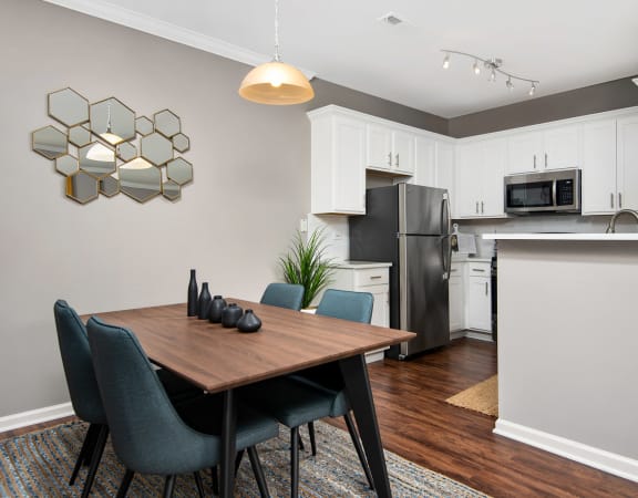 Dining Area With Kitchen at Thornberry Woods Apartment Homes, Naperville