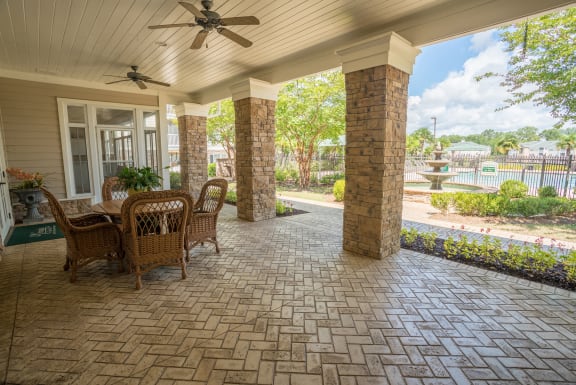 Clubhouse Patio at Verandas at Taylor Oaks Apartments in Montgomery, AL