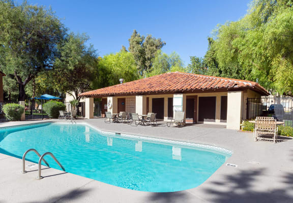 Swimming pool at Solano Springs apartments in Tucson, AZ