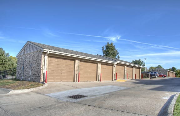 Separate Garage , at Lakeview Park, 510 Surfside Drive, Lincoln
