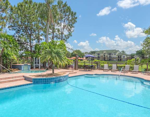 Park Del Mar Apartments pool