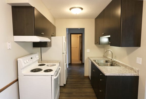 Edina Manor Apartments Kitchen, Edina, Minnesota