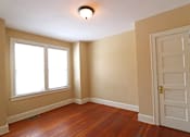 Thumbnail 33 of 45 - Summit Apartments in St. Paul, Minnesota