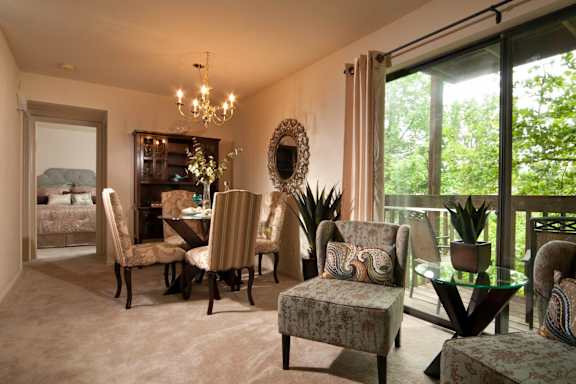 Dining Room at Mansfield Woods Apartments, Essex, Maryland