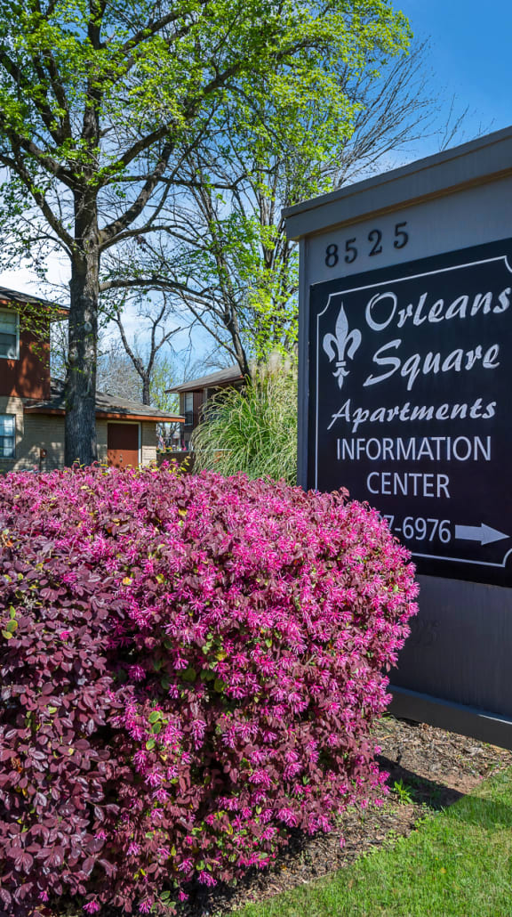 Leasing Office Exterior Signage at Orleans Square in Shreveport, LA