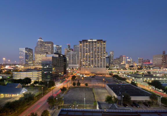 Rooftop Majestic Views at Midtown Houston by Windsor, Houston, TX