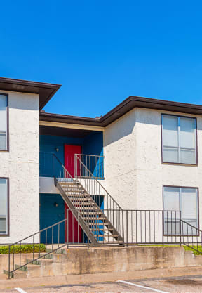 Building Exterior at Heritage Square Apartments in Waco, TX