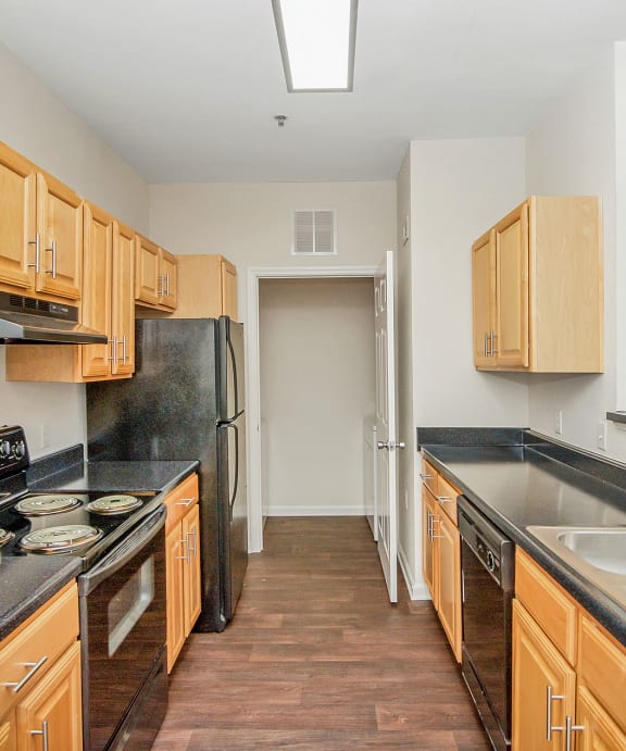 Unfurnished Kitchen at Courthouse Square Apartments in Stafford, VA