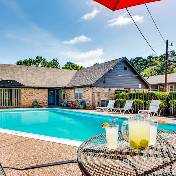 Pool View 3 at The Abbey in Longview TX