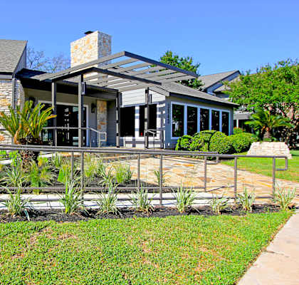 Leasing Office Exterior of Westdale Parke Apartments in Austin, Texas, TX