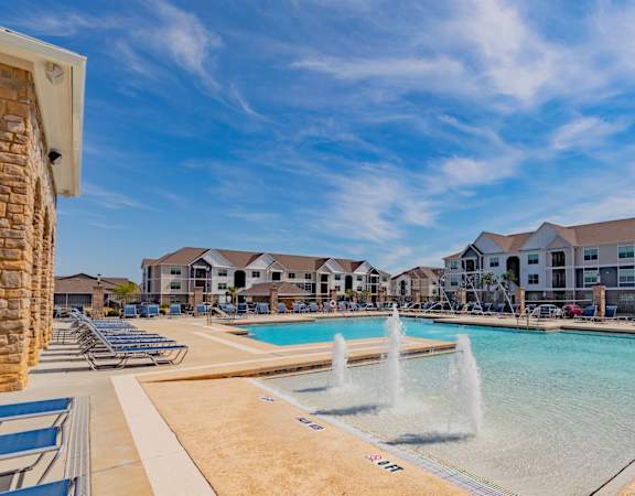 Sparkling Pool at Parkside Grand Apartments in Pensacola, FL