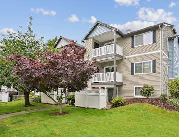 Apartment exteriors at Abbey Rowe in Olympia, WA