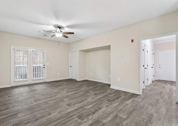 business center with computers at Columbus Apartments in Columbus, Georgia, GA