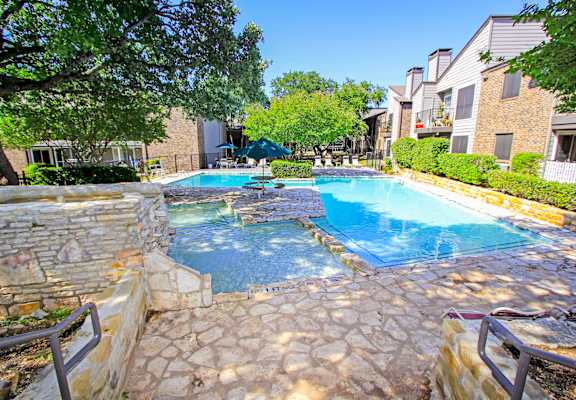 Swimming Pool at Westdale Parke Apartments in Austin, Texas, TX