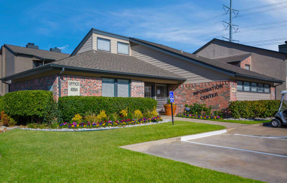 Clubhouse Exterior at Polaris Apartment Homes in Irving, Texas, TX