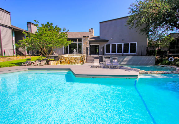 Swimming Pool at Westdale Parke Apartments in Austin, Texas, TX