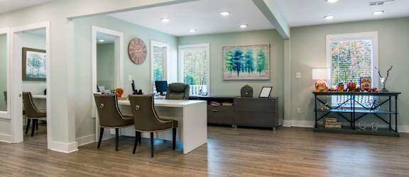 Leasing Office Interior 1 at Gwinnett Square in Duluth, GA