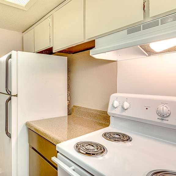 Model Kitchen 1 at The Abbey in Longview TX