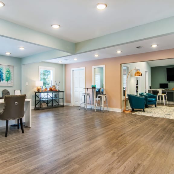 Leasing Office Interior 2 at Gwinnett Square in Duluth, GA