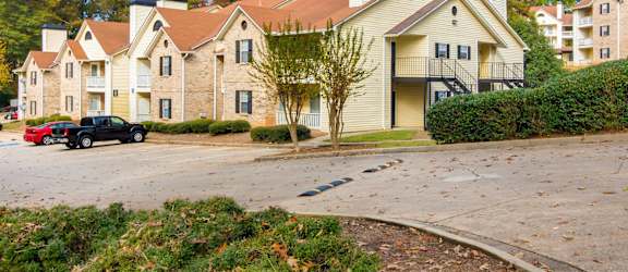 Apartment Exterior 2 at Gwinnett Square in Duluth, GA