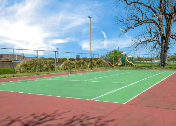 Tennis Courts at Orleans Square in Shreveport, LA