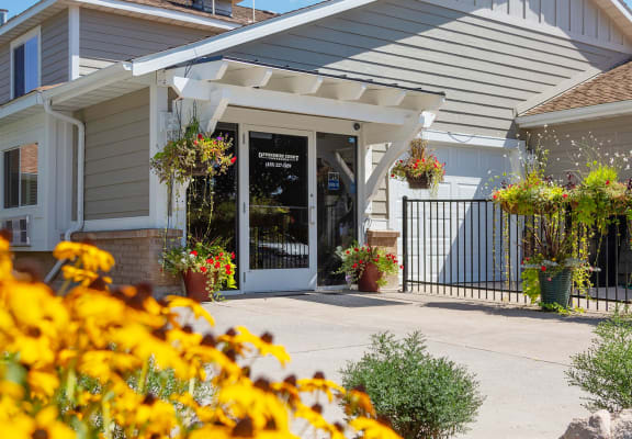 Apartments in Logan Utah Devonshire Court