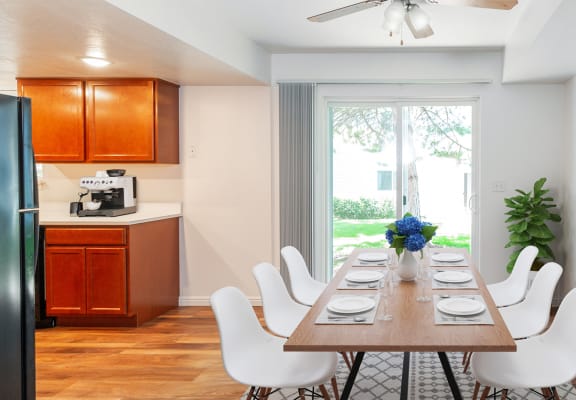 Apartments in Logan Utah Devonshire Court