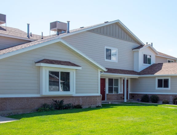 Apartments in Logan Utah Devonshire Court
