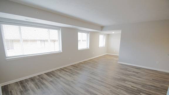 Large Windows at  Integrity Medina Apartments, Integrity Realty LLC, Medina, 44256