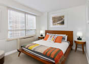 Thumbnail 7 of 12 - 910 Penn - Bedroom with carpet