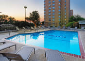 Thumbnail 3 of 11 - Quality Hill Towers - pool
