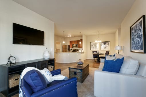 Glenbrook Apartments - Interior - Staged living room