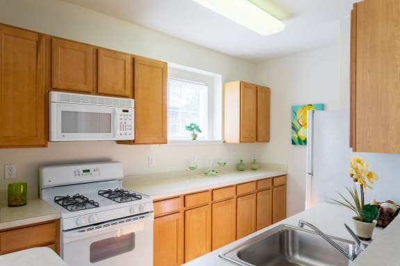 Avenel at Montgomery Square - Spacious kitchens