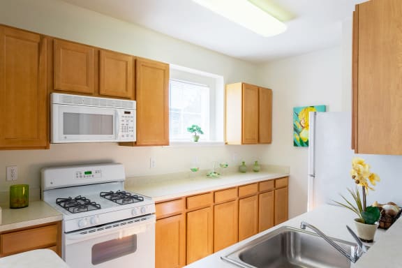 Avenel at Montgomery Square - Spacious kitchens
