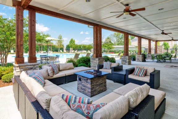 Glenbrook Apartments fire pit with social area